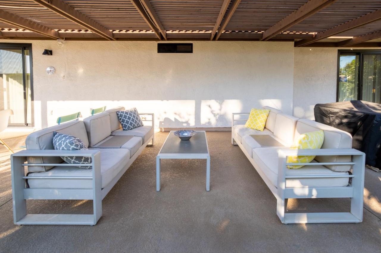 Beautiful Palm Springs Home Large Private Yard المظهر الخارجي الصورة