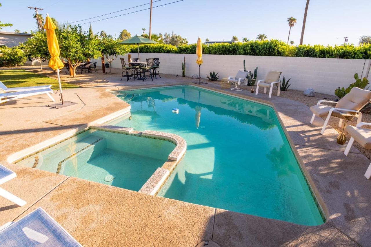 Beautiful Palm Springs Home Large Private Yard المظهر الخارجي الصورة